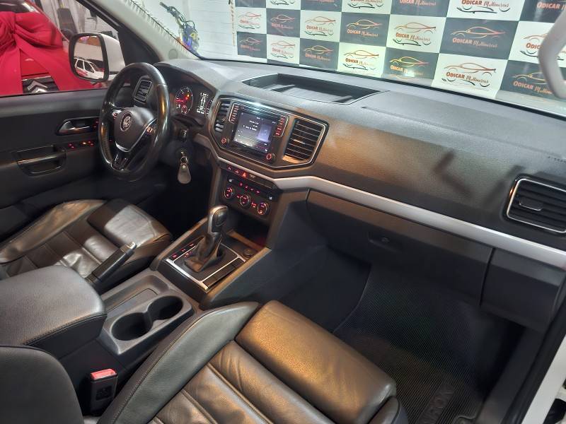 VOLKSWAGEN - AMAROK - 2017/2017 - Branca - R$ 124.900,00
