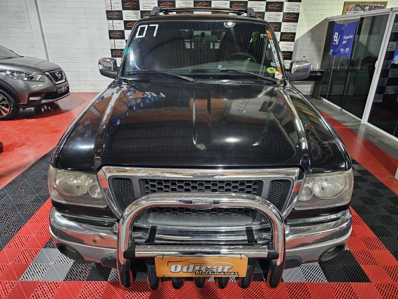 FORD - RANGER - 2006/2007 - Preta - R$ 51.000,00
