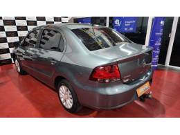 VOLKSWAGEN - VOYAGE - 2010/2011 - Prata - R$ 35.900,00