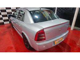 CHEVROLET - ASTRA - 2008/2008 - Prata - R$ 29.900,00