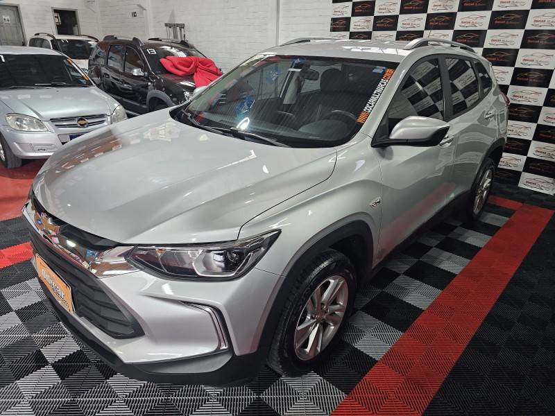 CHEVROLET - TRACKER - 2020/2021 - Prata - R$ 90.900,00