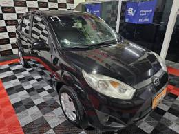 FORD - FIESTA - 2012/2013 - Preta - R$ 35.900,00