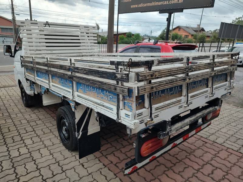 HYUNDAI - HR - 2016/2017 - Bronze - R$ 110.900,00