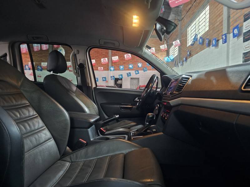 VOLKSWAGEN - AMAROK - 2017/2017 - Branca - R$ 124.900,00