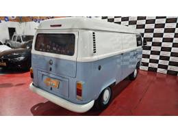 VOLKSWAGEN - KOMBI - 2009/2010 - Branca - R$ 33.900,00