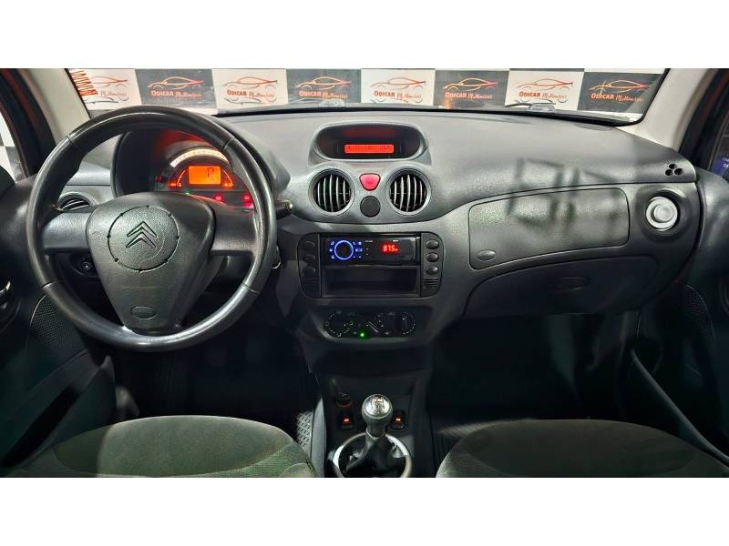 CITROËN - C3 - 2007/2008 - Preta - R$ 22.900,00