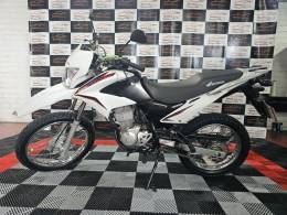 HONDA - NXR 150 - 2014/2014 - Branca - R$ 14.900,00