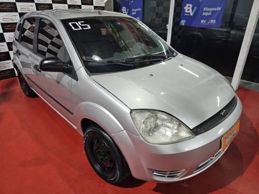 FORD - FIESTA - 2005/2005 - Prata - R$ 18.900,00
