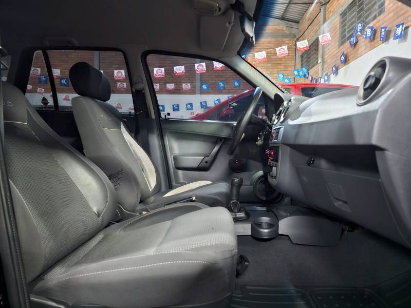 VOLKSWAGEN - PARATI - 2007/2008 - Preta - R$ 41.900,00