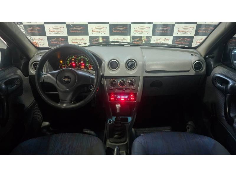 CHEVROLET - CORSA - 1995/1995 - Vermelha - R$ 10.900,00