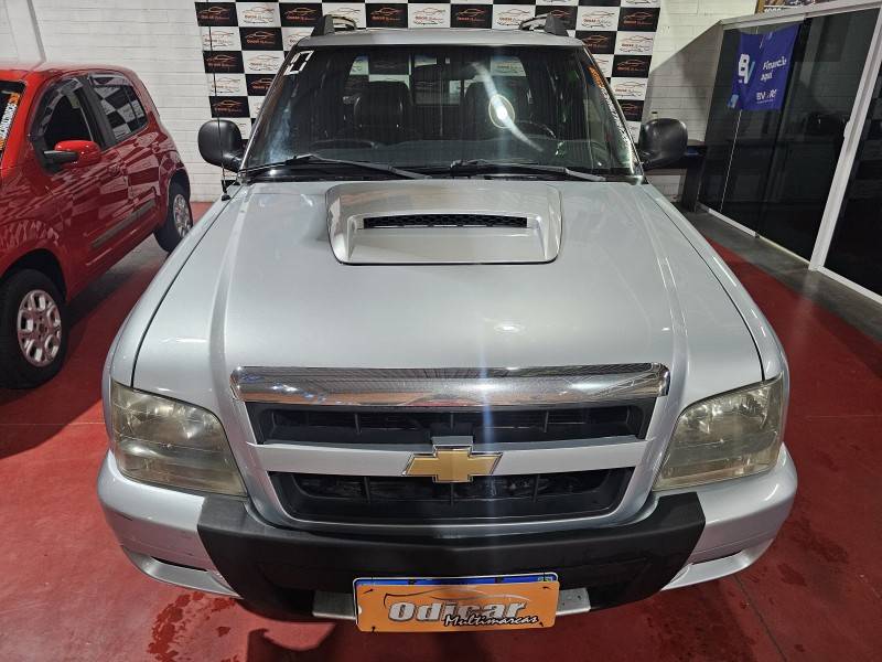 CHEVROLET - S10 - 2009/2010 - Branca - R$ 64.900,00