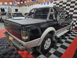 FORD - RANGER - 2006/2007 - Preta - R$ 51.000,00