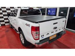 FORD - RANGER - 2017/2018 - Branca - R$ 139.900,00