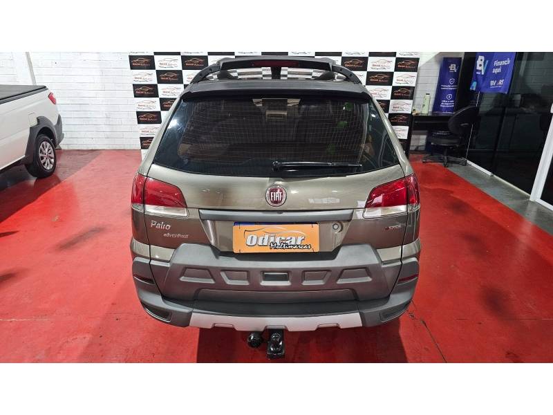 FIAT - PALIO - 2010/2010 - Cinza - R$ 36.900,00