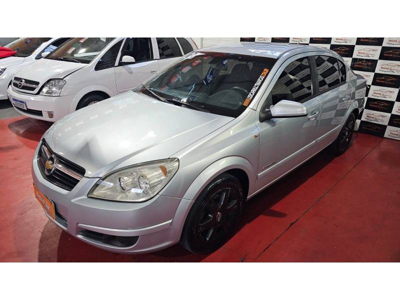 CHEVROLET - VECTRA - 2008/2008 - Prata - R$ 36.900,00