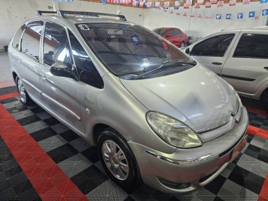CITROËN - XSARA PICASSO - 2009/2010 - Prata - R$ 22.900,00