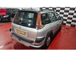 PEUGEOT - 206 - 2008/2008 - Prata - R$ 16.900,00