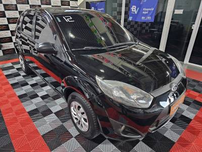 FORD - FIESTA - 2011/2012 - Preta - R$ 28.900,00