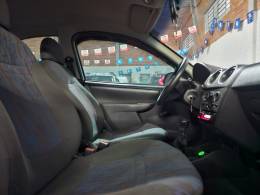 CHEVROLET - CELTA - 2010/2011 - Prata - R$ 21.900,00