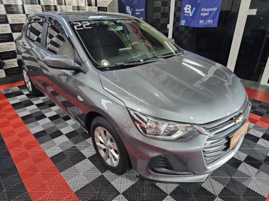CHEVROLET - ONIX - 2022/2022 - Cinza - R$ 72.900,00