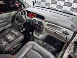 RENAULT - SCÉNIC - 2003/2003 - Prata - R$ 15.900,00