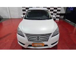 NISSAN - SENTRA - 2013/2014 - Branca - R$ 45.900,00