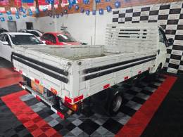 HYUNDAI - HR - 2009/2010 - Branca - R$ 75.900,00