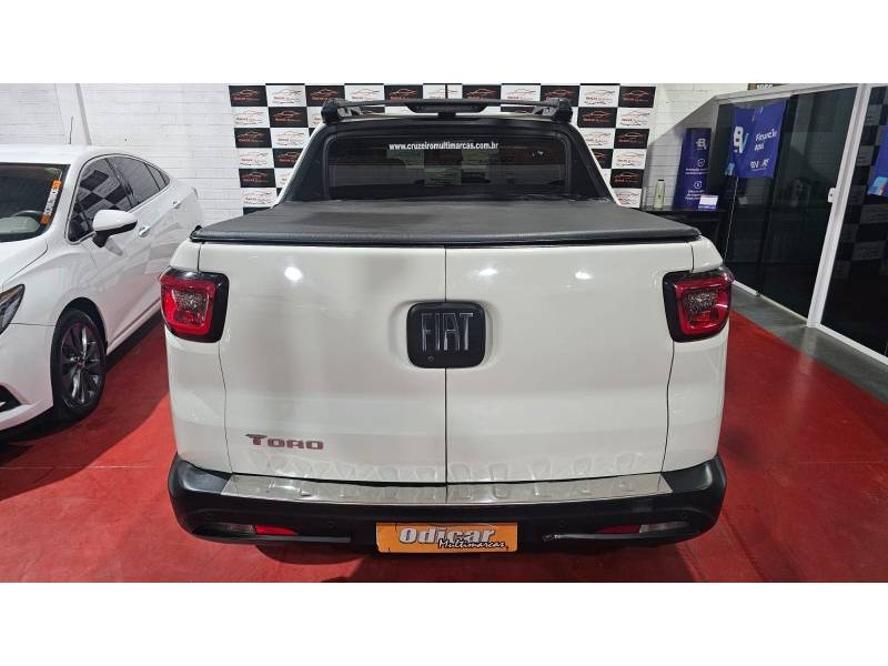 FIAT - TORO - 2018/2019 - Branca - R$ 94.900,00