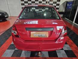 FORD - FIESTA - 2005/2005 - Vermelha - R$ 21.900,00