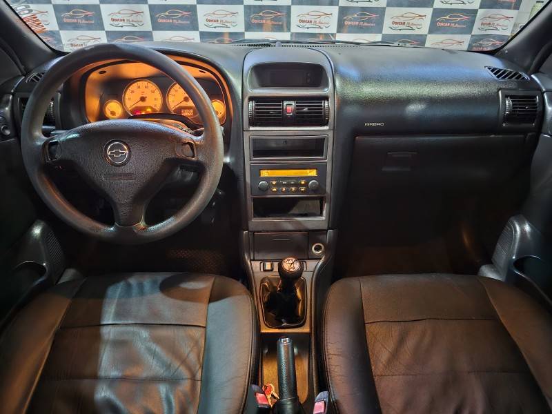 CHEVROLET - ASTRA - 2009/2010 - Preta - R$ 34.900,00