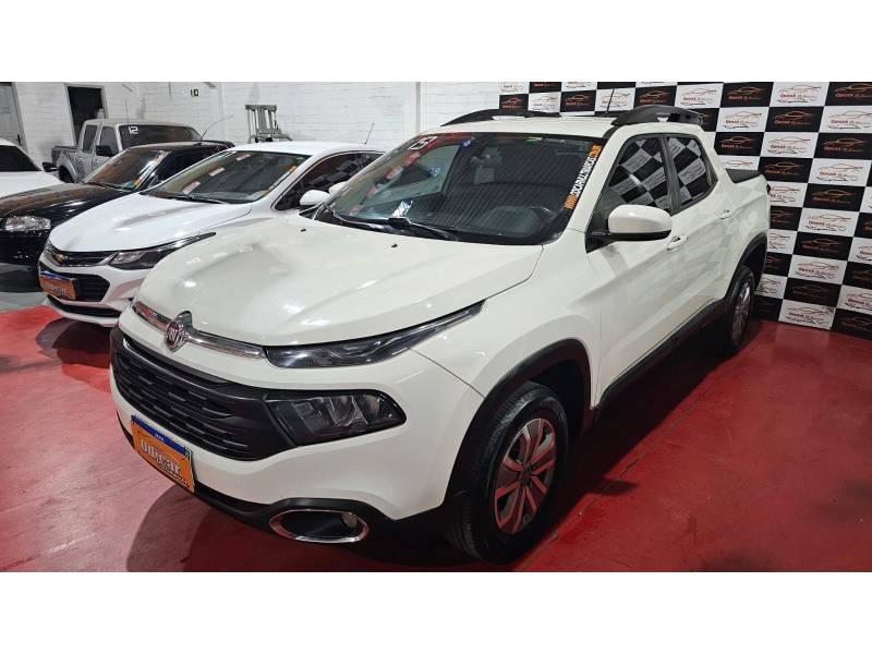 FIAT - TORO - 2018/2019 - Branca - R$ 94.900,00