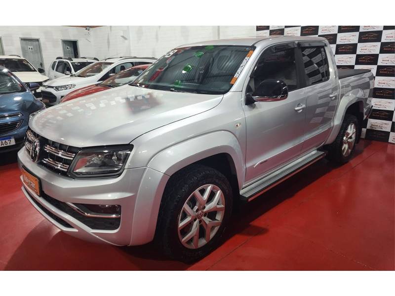 VOLKSWAGEN - AMAROK - 2018/2019 - Prata - R$ 161.900,00