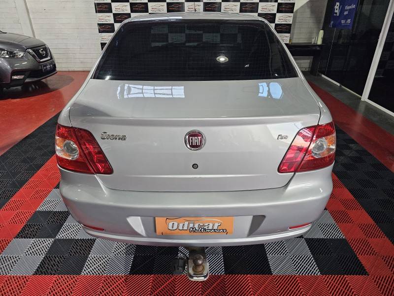 FIAT - SIENA - 2008/2009 - Prata - R$ 24.900,00