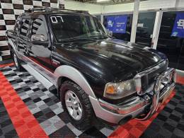 FORD - RANGER - 2006/2007 - Preta - R$ 51.000,00
