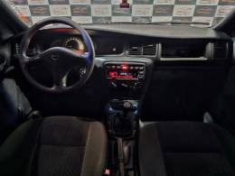 CHEVROLET - VECTRA - 1997/1998 - Branca - R$ 19.900,00