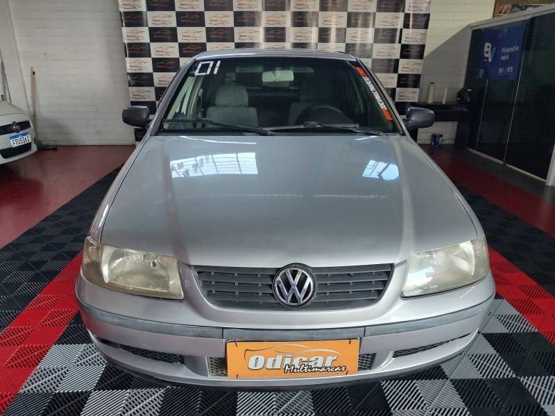 VOLKSWAGEN - GOL - 2001/2001 - Prata - R$ 14.900,00