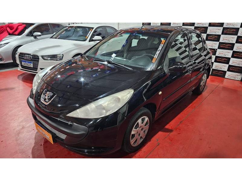 PEUGEOT - 207 - 2010/2011 - Preta - R$ 21.900,00