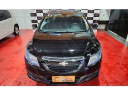 CHEVROLET - ONIX - 2014/2015 - Preta - R$ 55.900,00