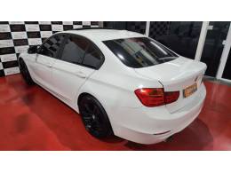 BMW - 328I - 2014/2014 - Branca - R$ 113.900,00