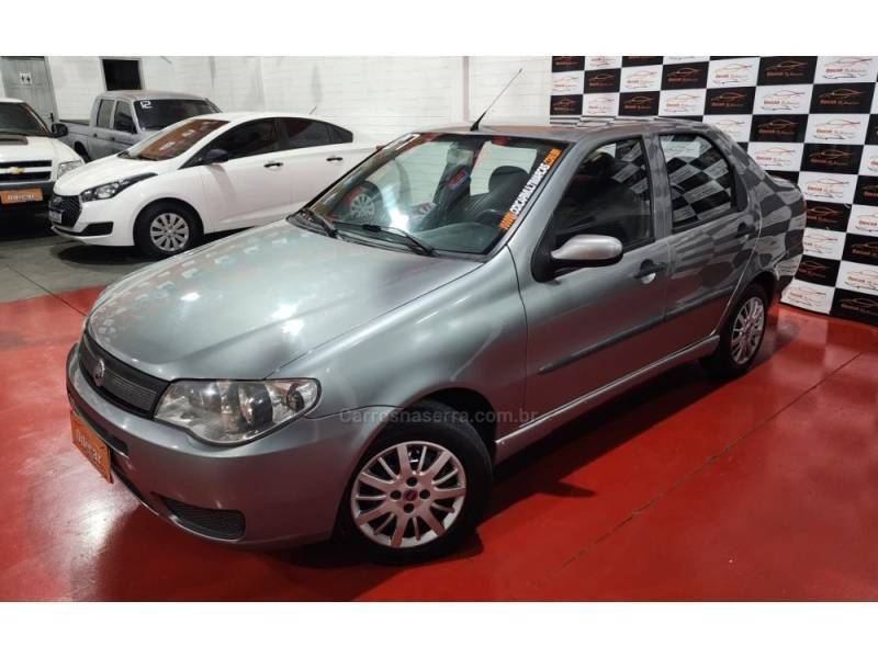 FIAT - SIENA - 2006/2007 - Cinza - R$ 22.900,00