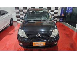CITROËN - C3 - 2007/2008 - Preta - R$ 22.900,00