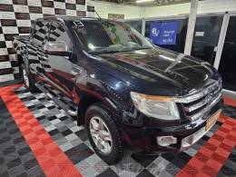 FORD - RANGER - 2012/2013 - Preta - R$ 105.900,00