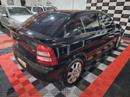 CHEVROLET - ASTRA - 2010/2011 - Preta - R$ 39.900,00