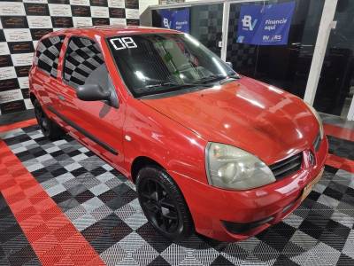 RENAULT - CLIO - 2007/2008 - Vermelha - R$ 17.900,00