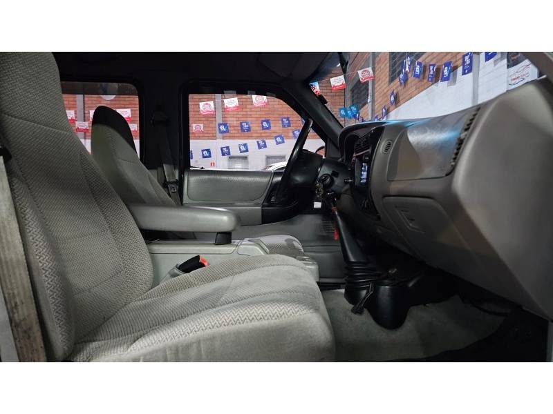 FORD - RANGER - 1998/1999 - Azul - R$ 48.900,00