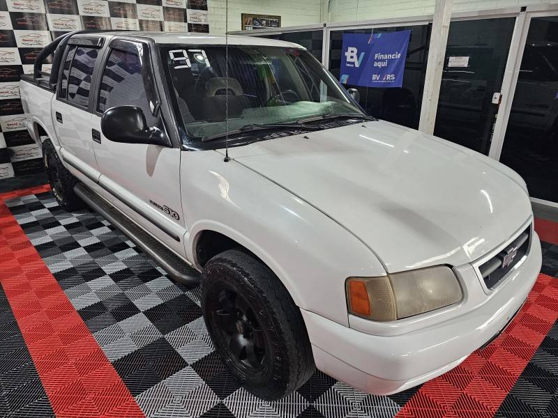 CHEVROLET - S10 - 1997/1997 - Branca - R$ 39.900,00