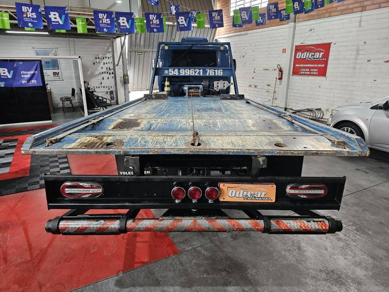 VOLKSWAGEN - 8-150 - 2002/2002 - Azul - R$ 250.000,00