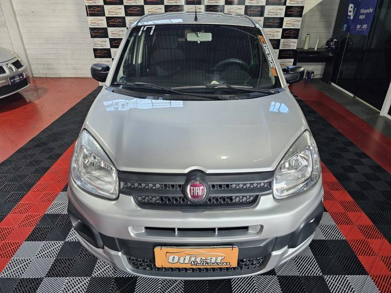 FIAT - UNO - 2017/2017 - Prata - R$ 42.900,00