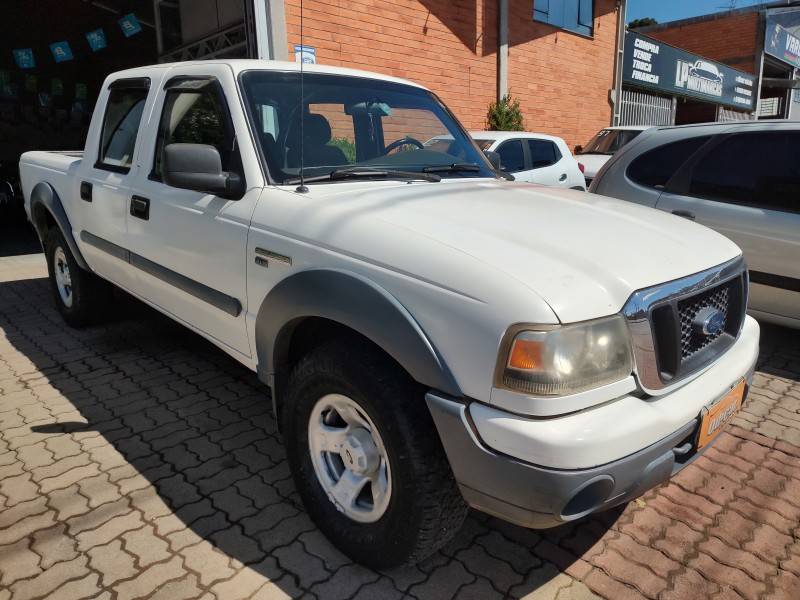 FORD - RANGER - 2005/2005 - Branca - Sob Consulta