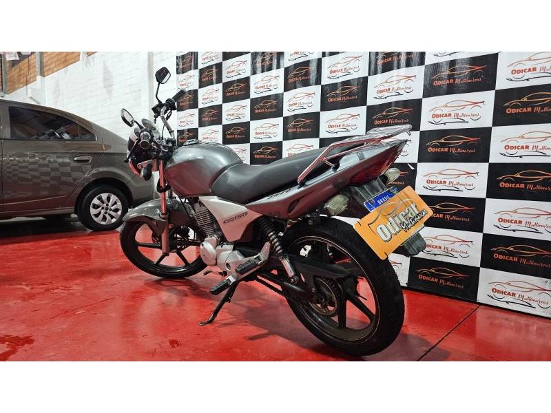 HONDA - CG 150 - 2007/2008 - Cinza - R$ 9.900,00